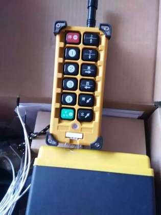 F23-A++起重機(jī)無(wú)線遙控器